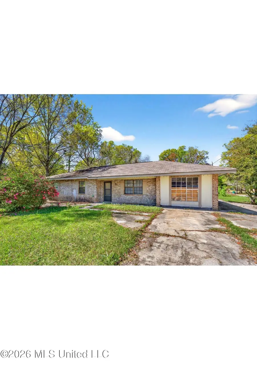 706 Burley Street, Picayune, MS 39466 - #2