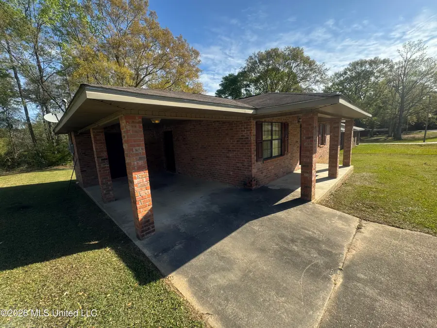 108 A B Thompson Street, Summit, MS 39666 - #3