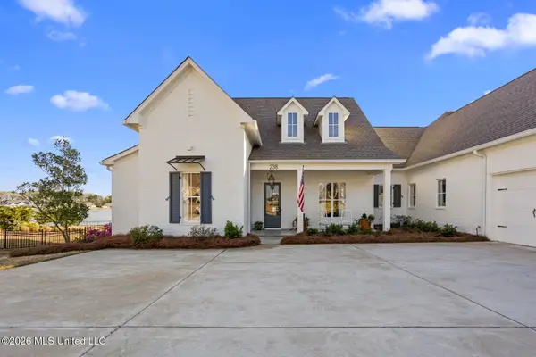 238 Westlake Circle, Madison, MS 39110