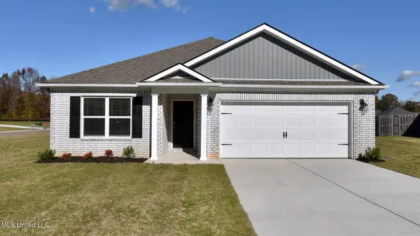 60 S Thorn Tree Street, Byhalia, MS 38611