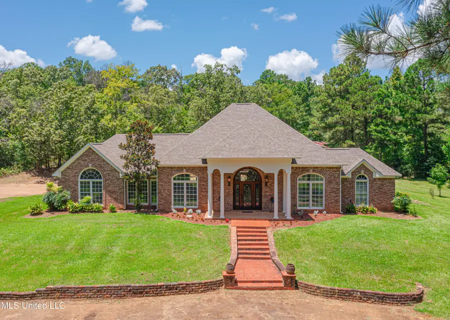 120 Midway Estates Drive, Terry, MS 39170 - #2