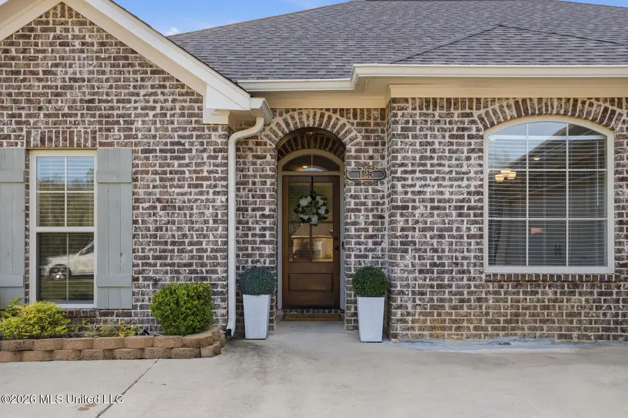 125 Western Ridge Circle, Canton, MS 39046 - #2