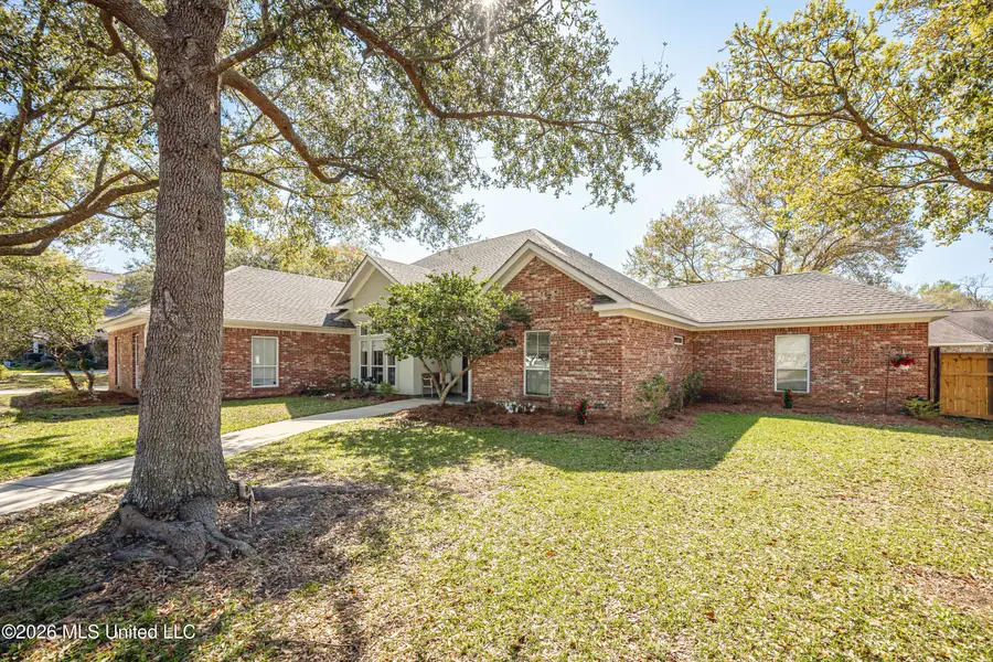 510 Rue Chateauguay, Ocean Springs, MS 39564 - #3