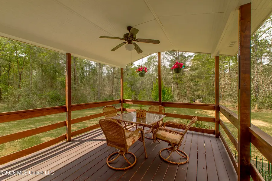 8027 Magnolia Holmesville Road, McComb, MS 39648 - #3