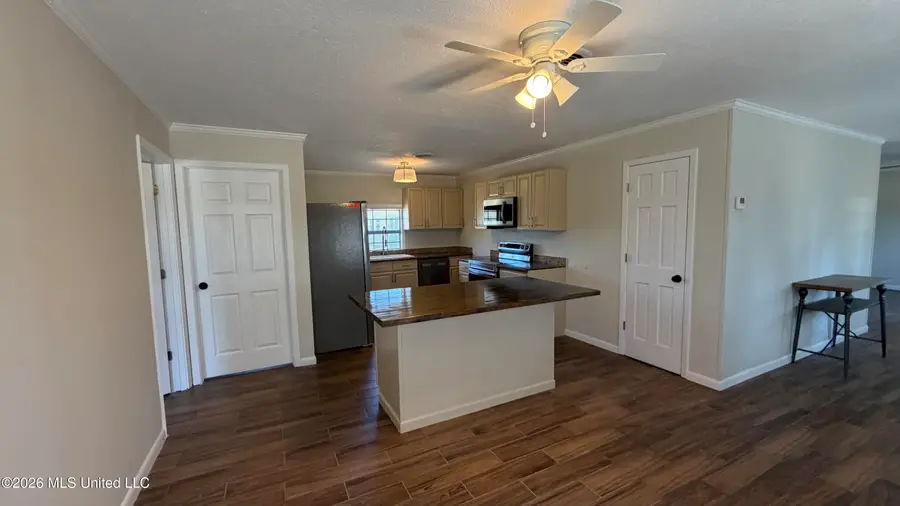 818 Marion Boulevard, Forest, MS 39074 - #2