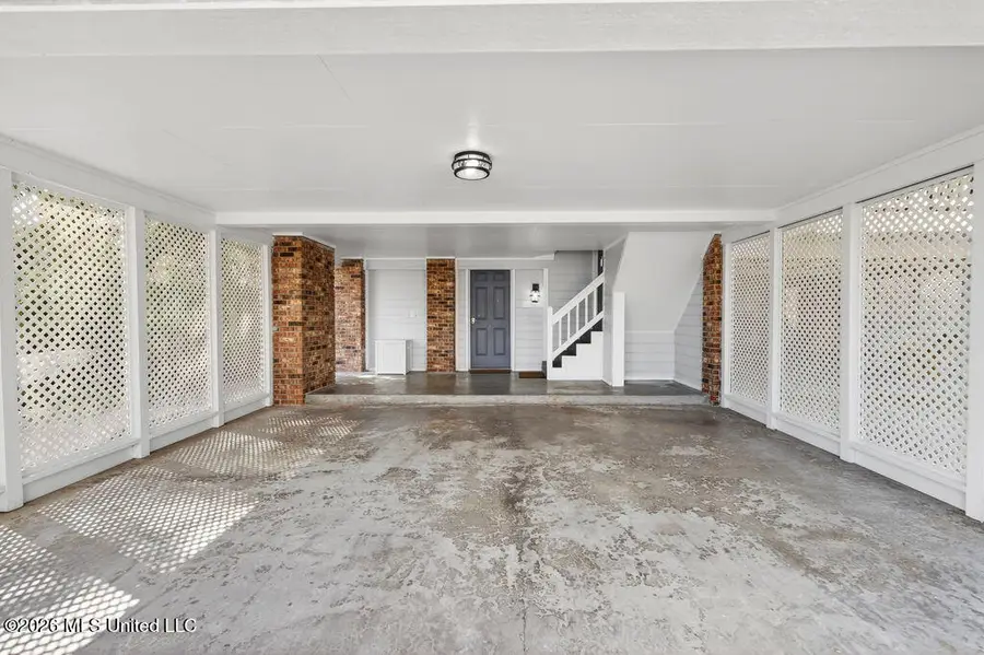 255 E Scenic Drive, Pass Christian, MS 39571 - #3