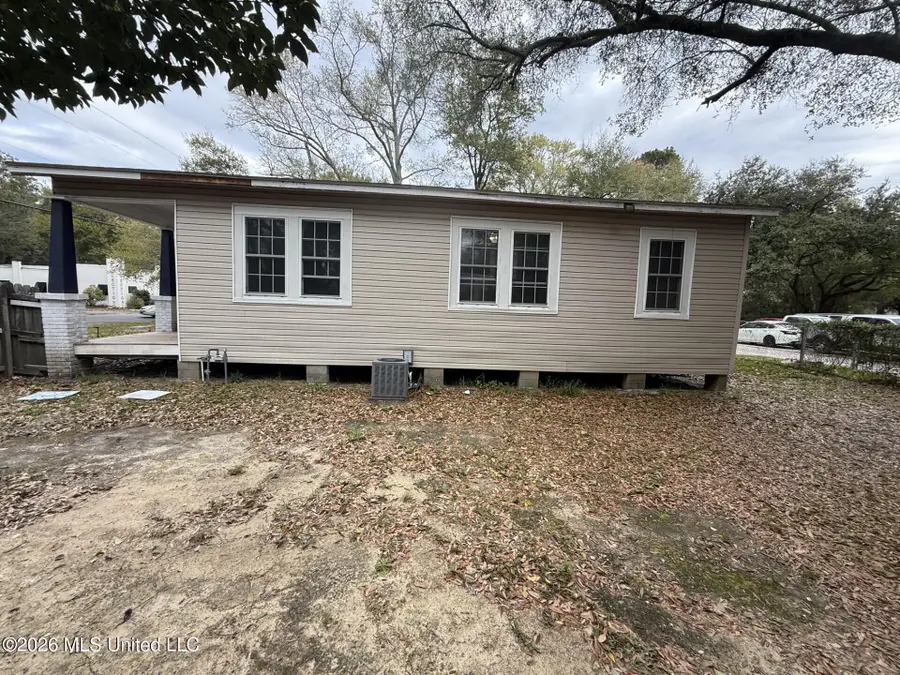 3206 F Avenue, Gulfport, MS 39507 - #2