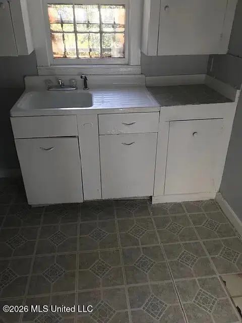 2307 Mobile Avenue, Jackson, MS 39213 - #3