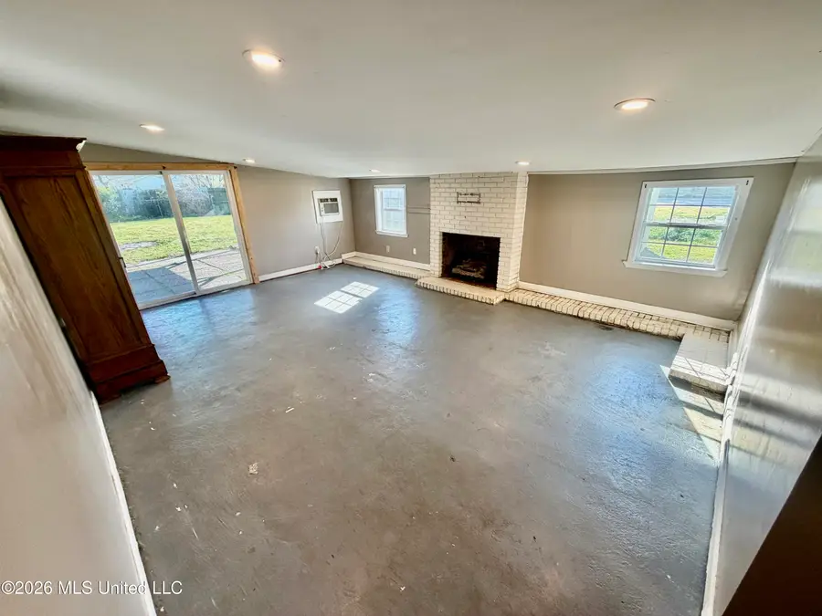 1419 Deering Street, Cleveland, MS 38732 - #3