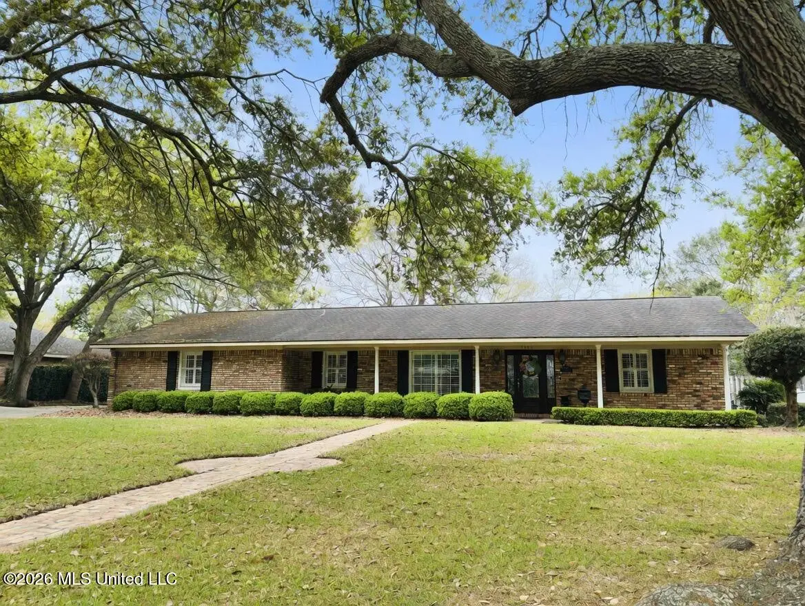 1007 Westwood Street, Pascagoula, MS 39567 - #1