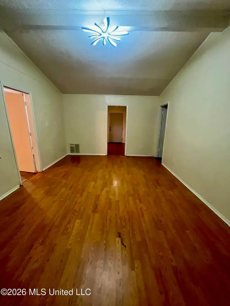 2236 Oak Ridge Drive, Greenville, MS 38701 - #2