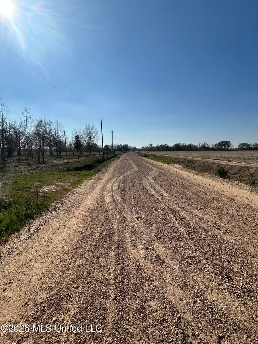 511 County Road 186, Greenwood, MS 38930 - #3