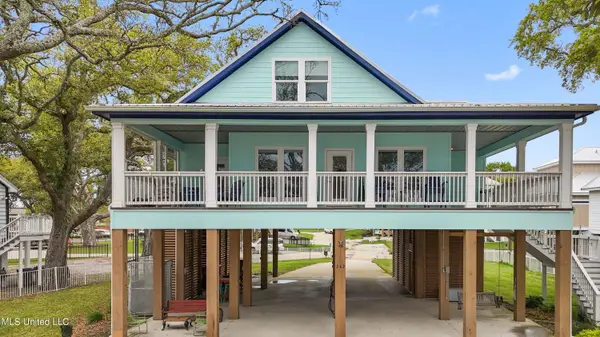 242 W Beach Boulevard, Long Beach, MS 39560