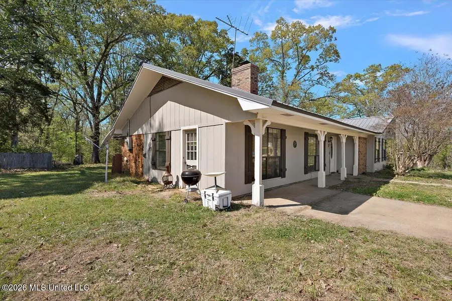 2081 Johnston Road, Benton, MS 39039 - #2