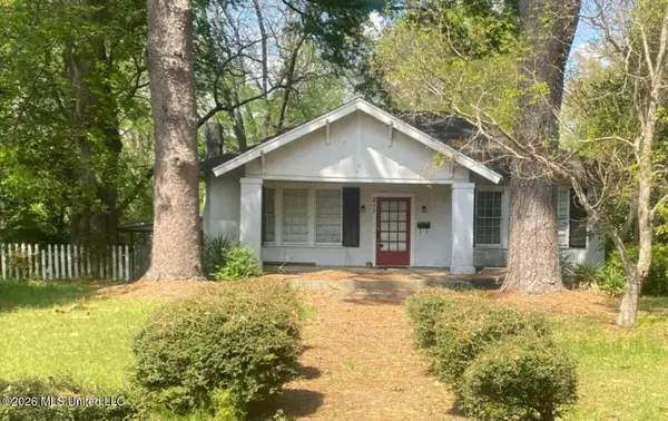 217 E Center Street, Canton, MS 39046