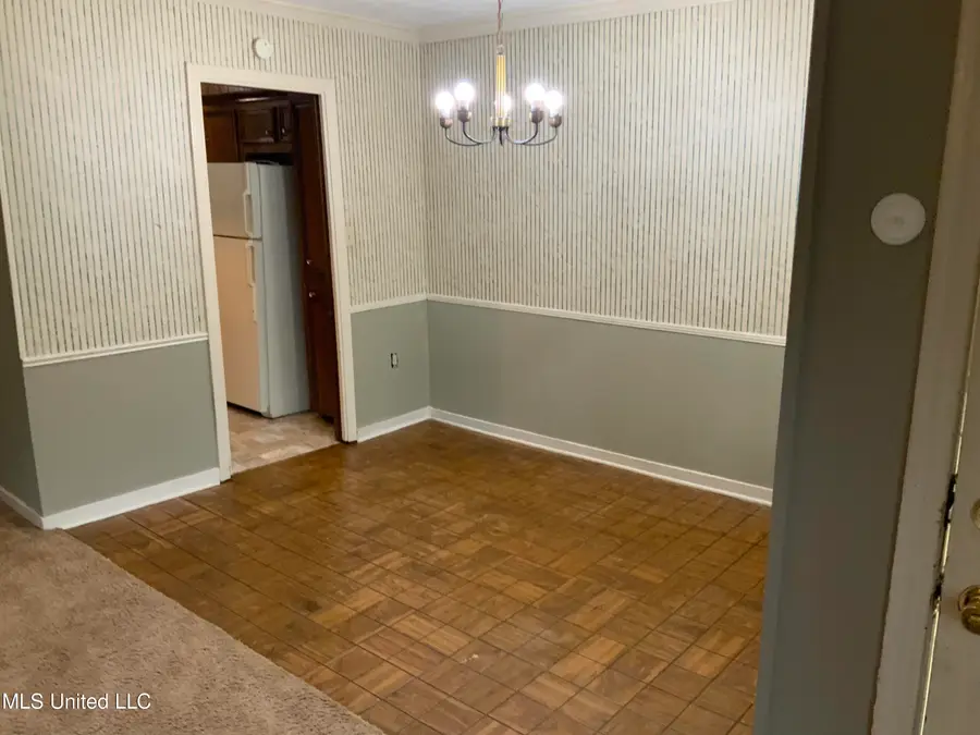 207 Lindale Street, Clinton, MS 39056 - #3