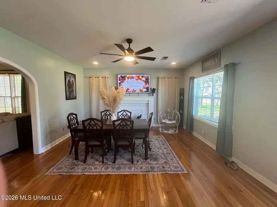 251 W Race Street, Rolling Fork, MS 39159 - #2