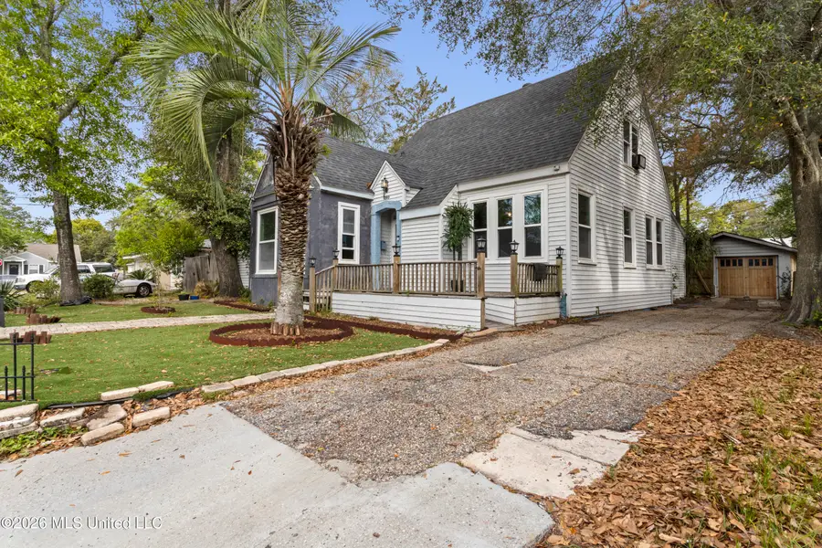 1090 Cherokee Street, Biloxi, MS 39530 - #3