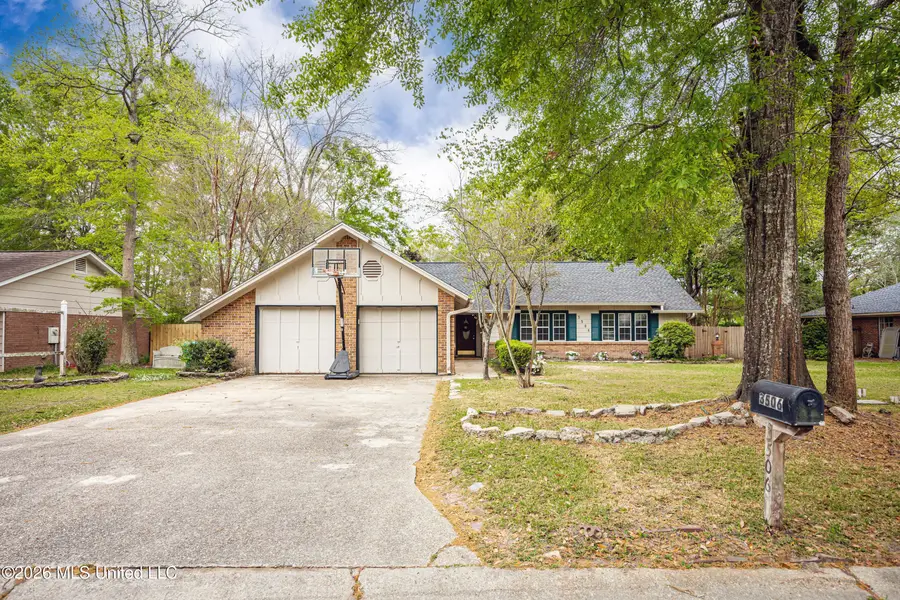 3506 King George Street, Ocean Springs, MS 39564 - #2