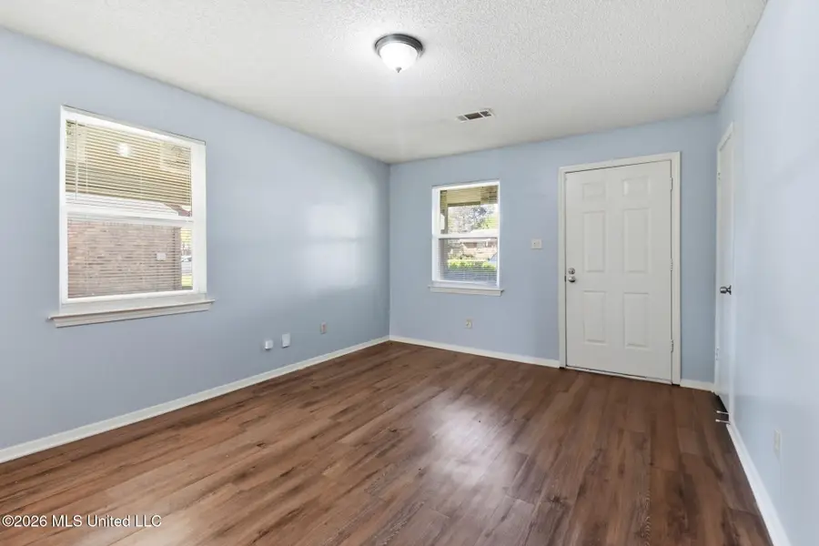 6460 Yorkshire Road, Horn Lake, MS 38637 - #3