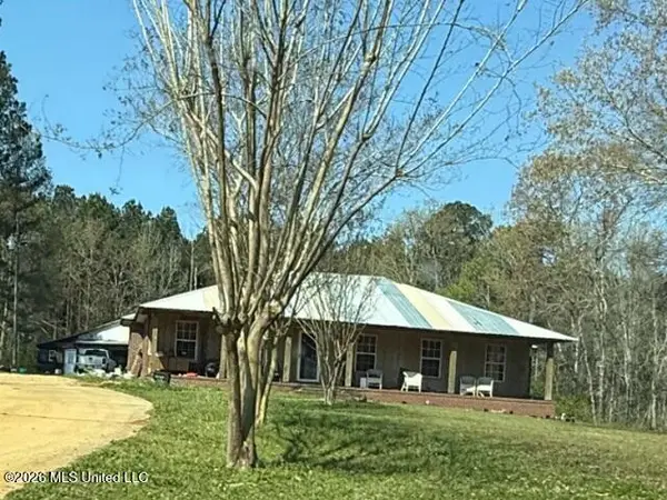144 Lynnsville Drive, Conehatta, MS 39057