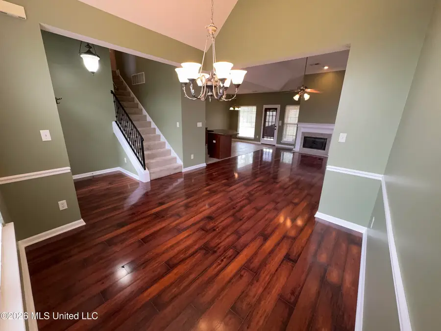 593 N Classic Drive, Hernando, MS 38632 - #3