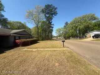 602 Pemberton Drive, Pearl, MS 39208 - #2