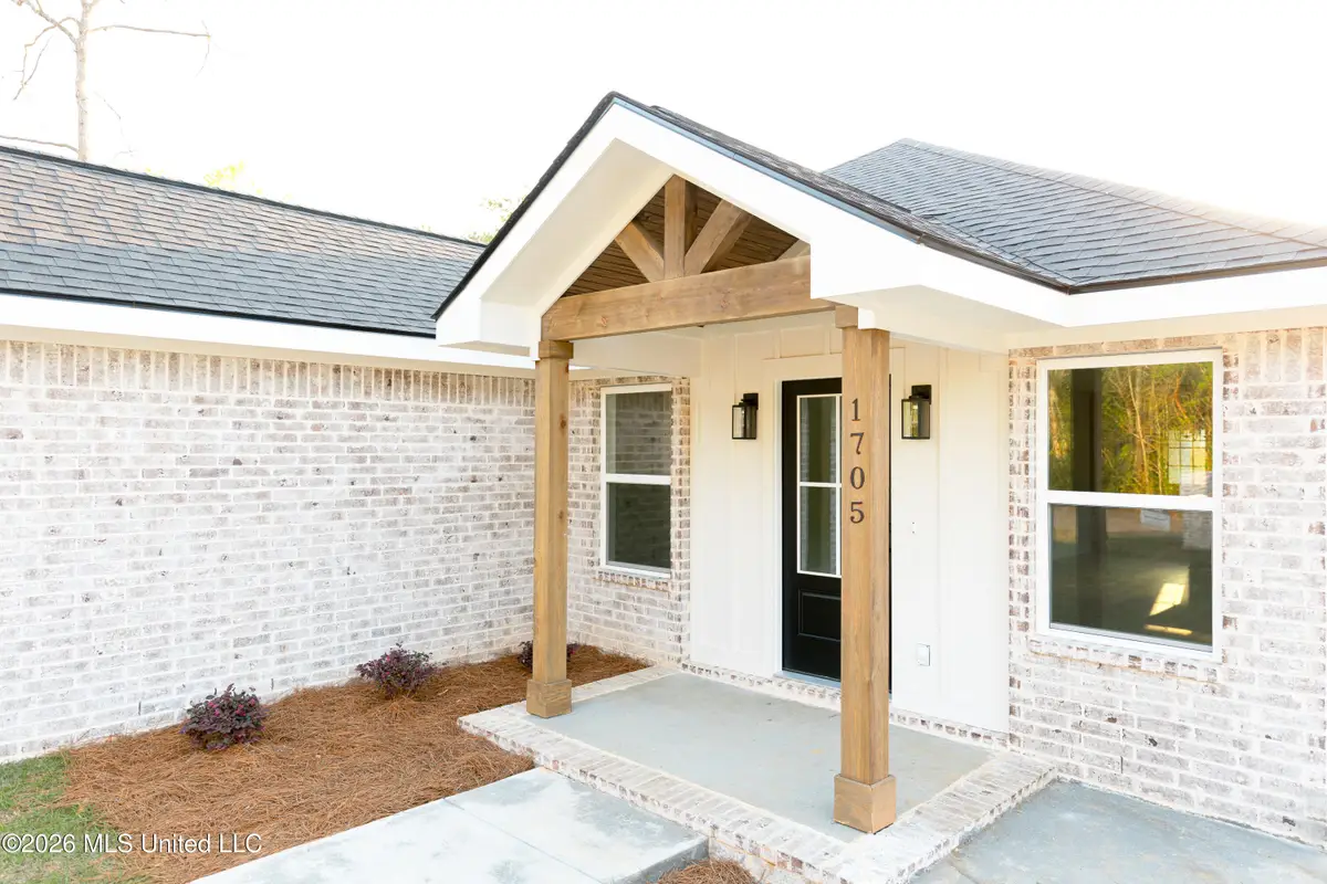 1804 Barracuda Drive, Gautier, MS 39553 - #1