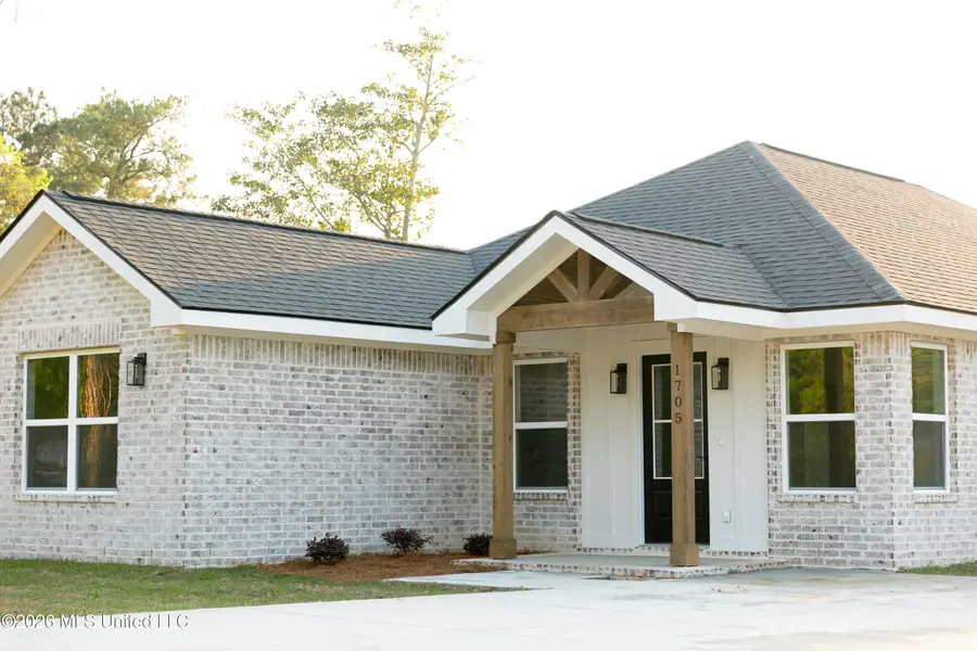 1820 Barracuda Drive, Gautier, MS 39553 - #2