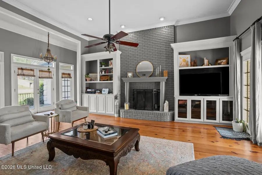 423 Woodlands Circle, Brandon, MS 39047 - #2