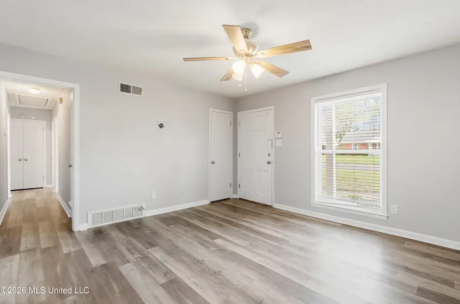 2023 Cresthill Drive, Southaven, MS 38671 - #2