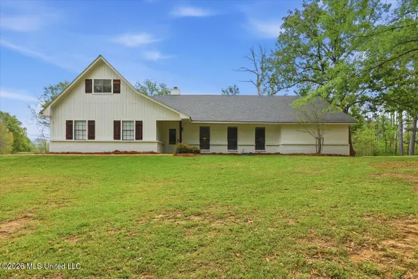 106 Oakridge Cove, Clinton, MS 39056