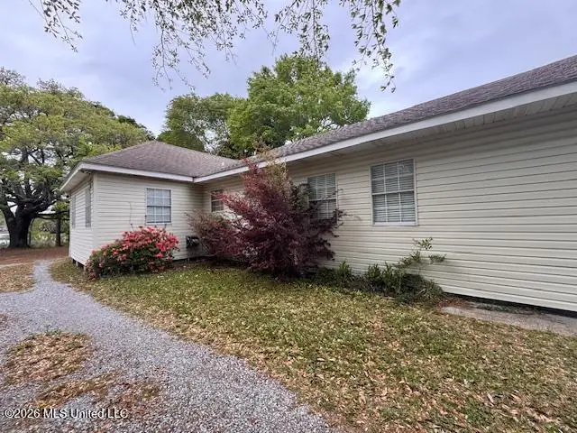 2303 Pascagoula Street, Pascagoula, MS 39567 - #3
