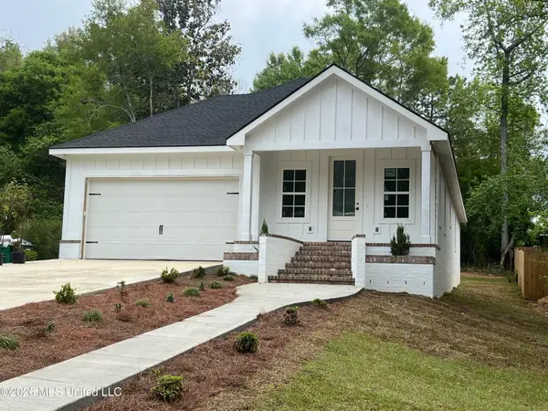 952 Kale Street, Diamondhead, MS 39525