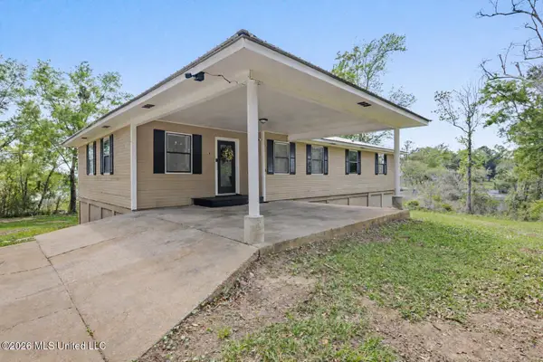 4707 Griffin Street, Moss Point, MS 39563