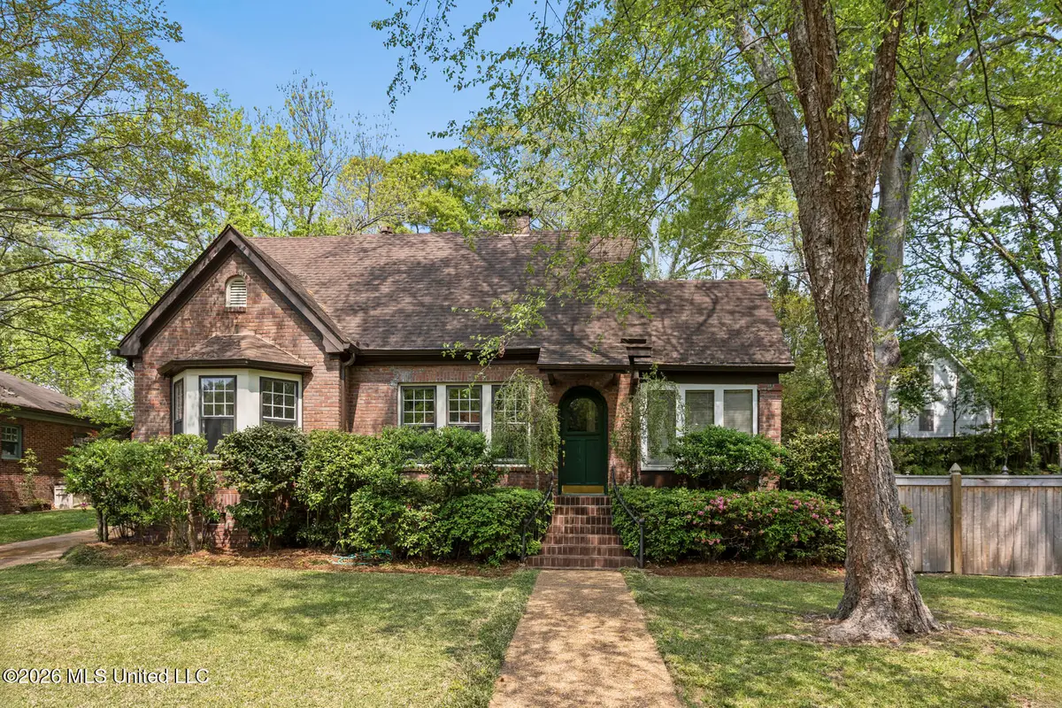 2010 Laurel Street, Jackson, MS 39202 - #1