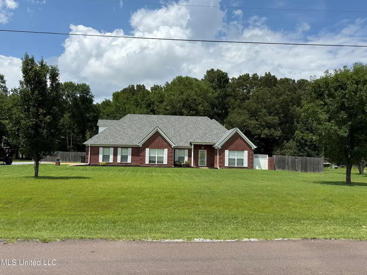 25 Dry Field Road, Byhalia, MS 38611 - #1
