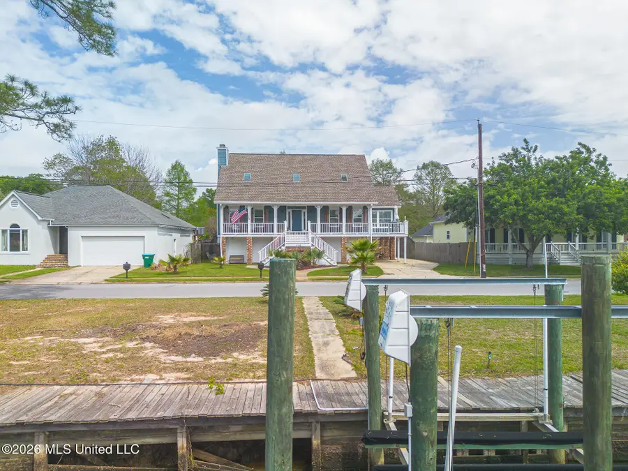 406 N Caribe Place, Gulfport, MS 39507 - #3