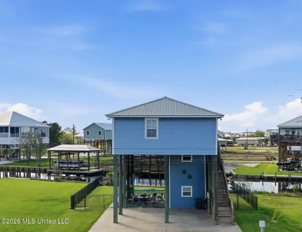 11025 Tahiti Street, Bay Saint Louis, MS 39520