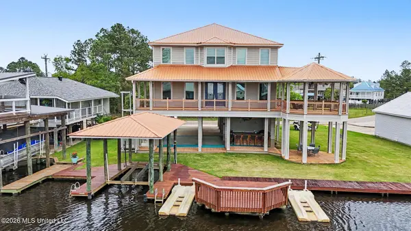 6253 Shawnee Street, Kiln, MS 39556