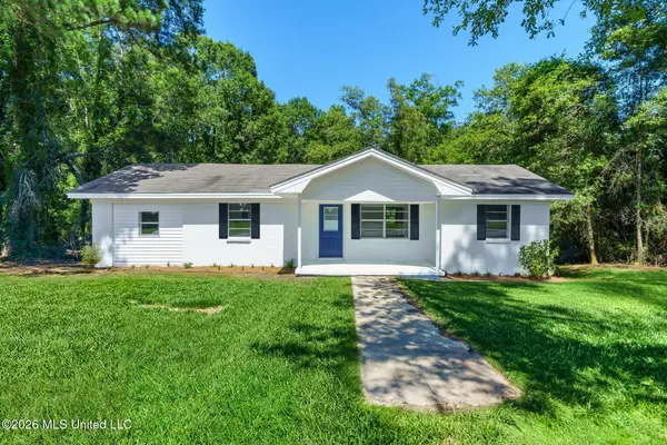 2432 Monroe Road, Moselle, MS 39459