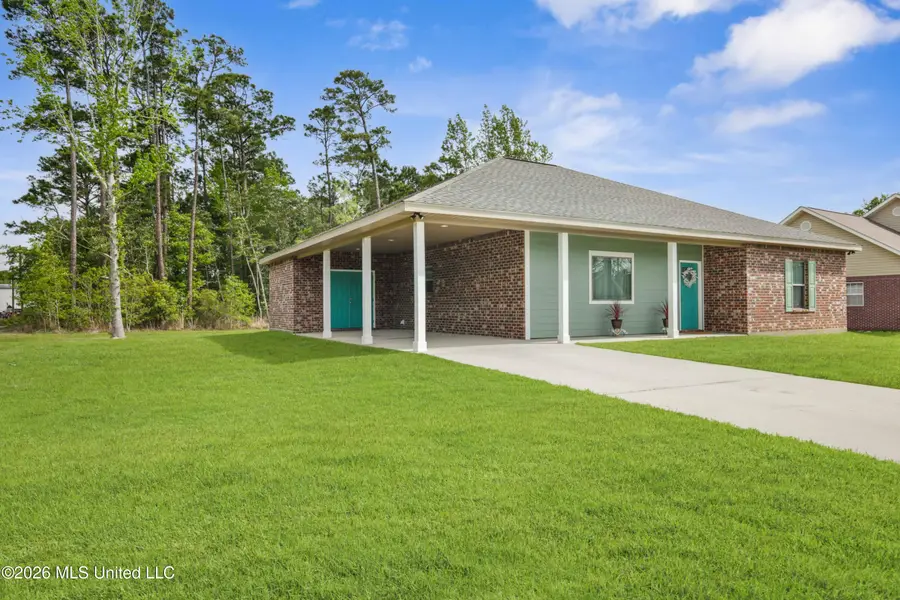 901 8th Street, Waveland, MS 39576 - #2