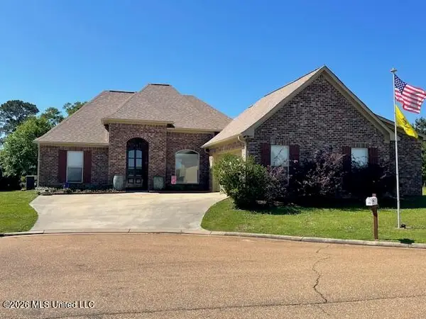 1018 Fairway Cove, McComb, MS 39648