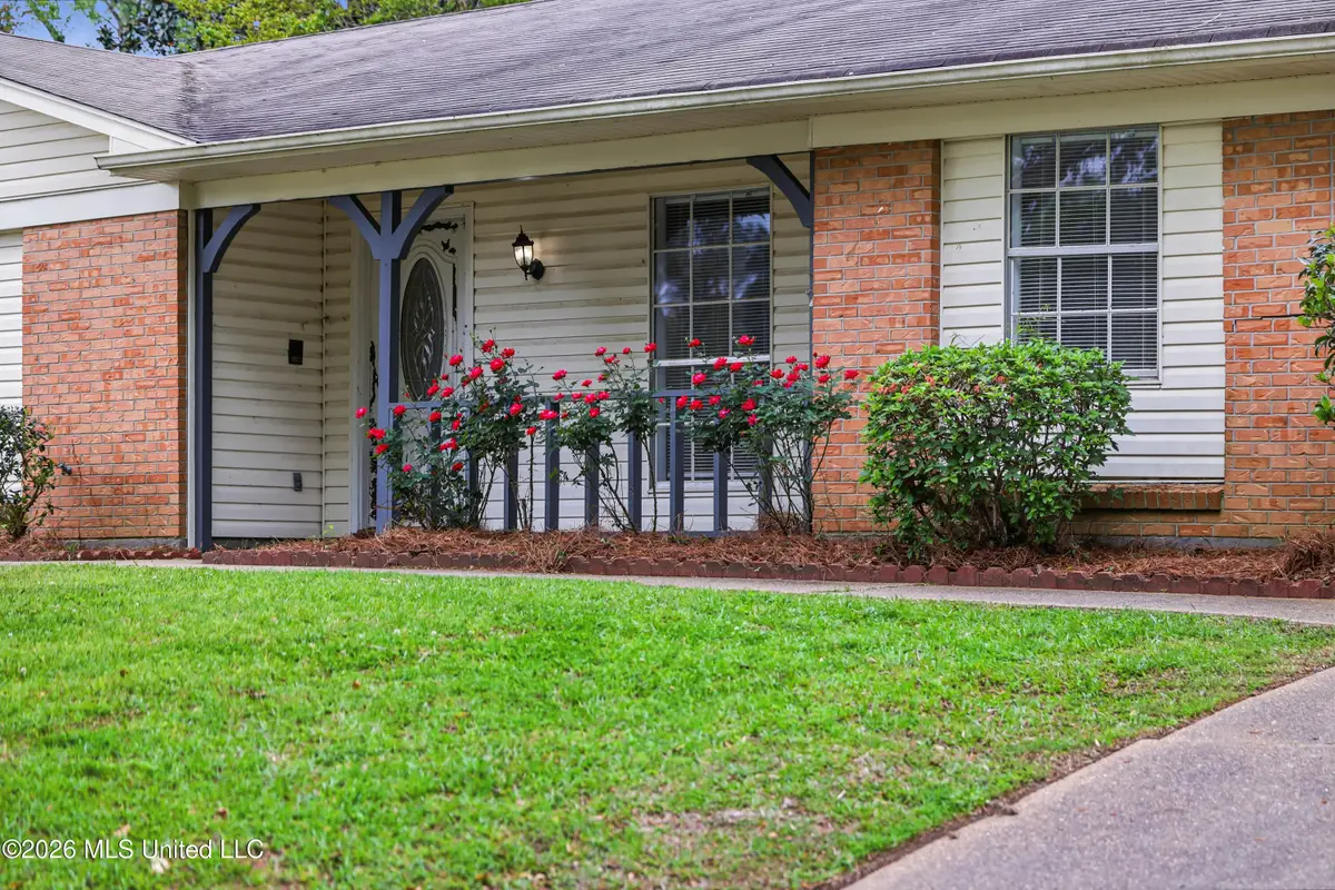 1206 Cliffdale Drive, Clinton, MS 39056 - #1