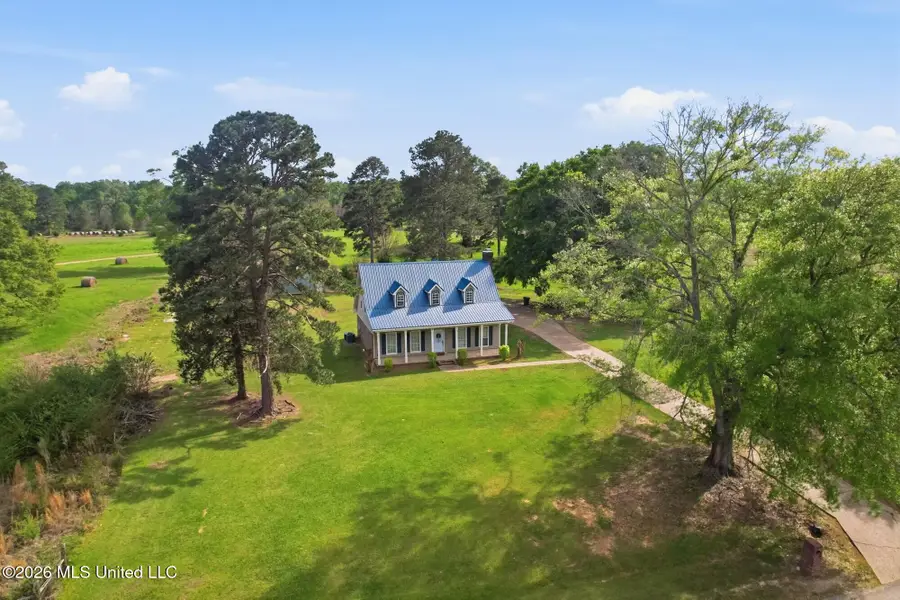 3019 Volley Campbell Road, Terry, MS 39170 - #3