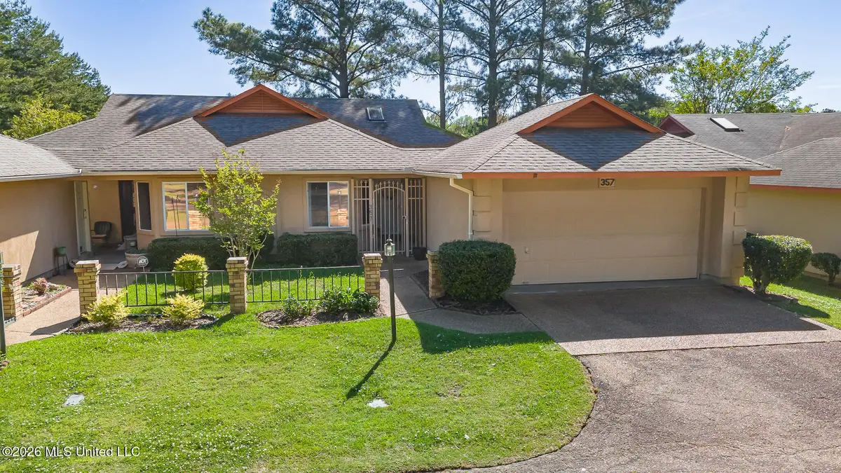 357 E Cascades Circle, Clinton, MS 39056 - #1