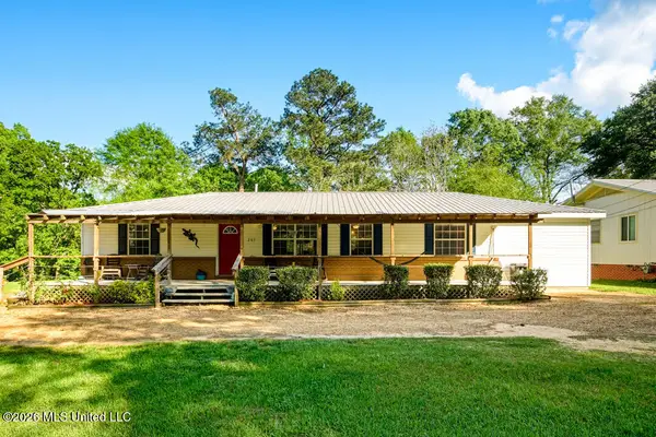 285 Magnolia Drive, Raleigh, MS 39153