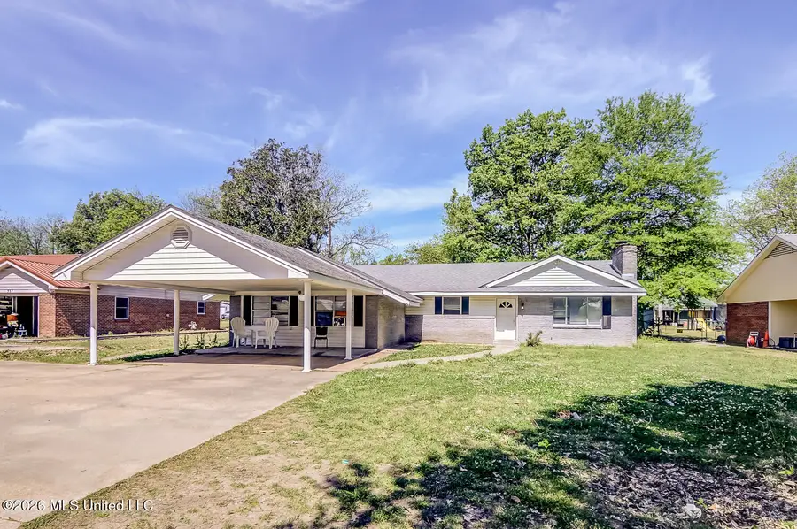 359 Florence Avenue, Clarksdale, MS 38614 - #3