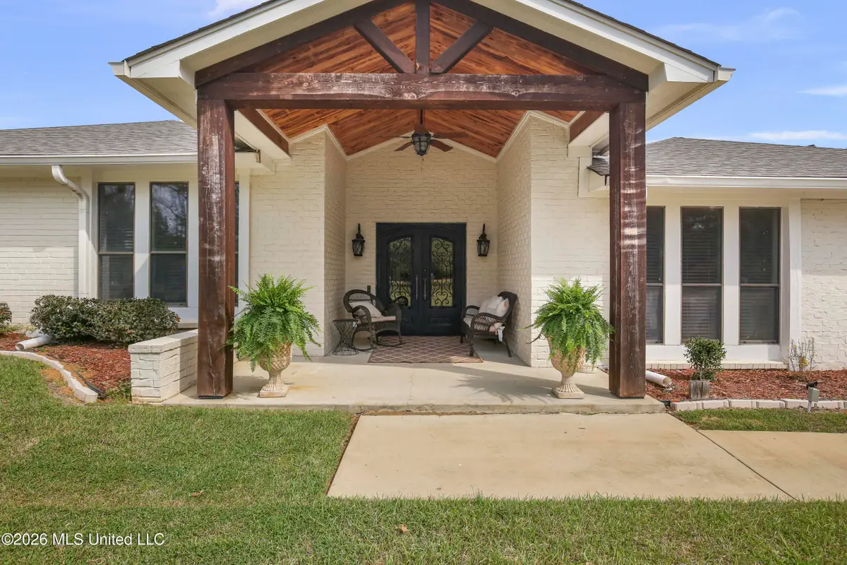 301 Calumet Drive, Madison, MS 39110 - #1