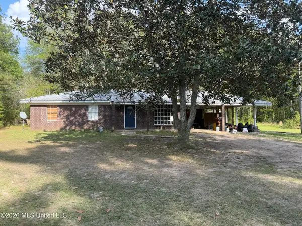 1032 N Sandhill Road, Lena, MS 39094